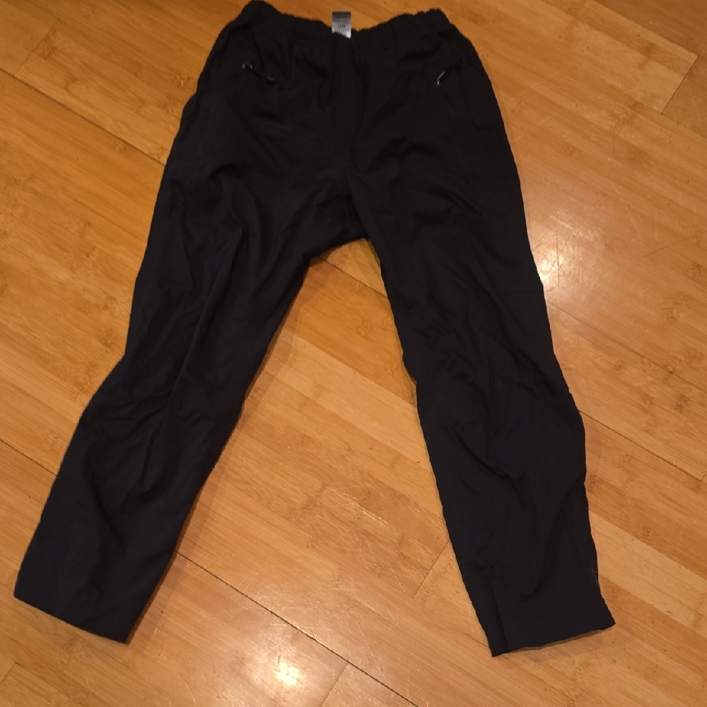REI Men's Black Joggers